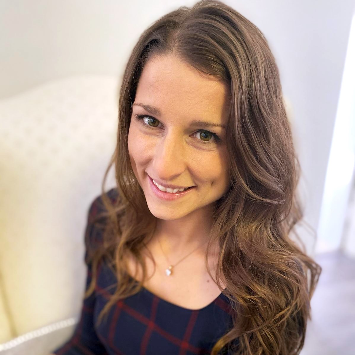 robyn_engman_headshot_2020 robyn_engman_headshot_2020